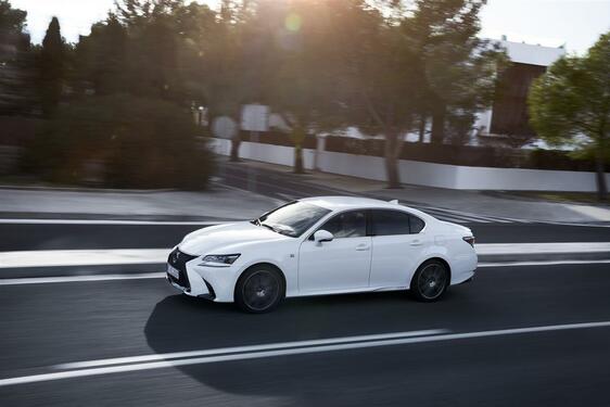 GS 450h 2016