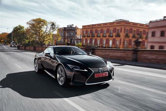 LC 500h 2016