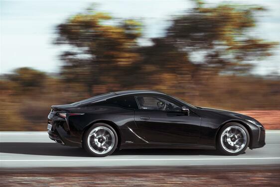 LC 500h 2016