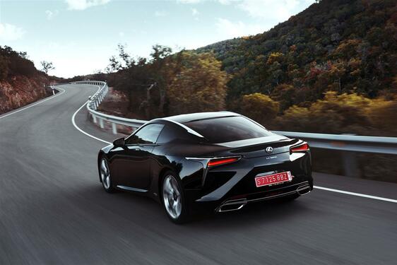 LC 500h 2016