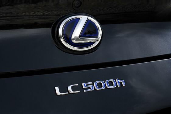 LC 500h 2016