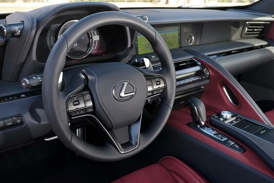 LC 500h 2016