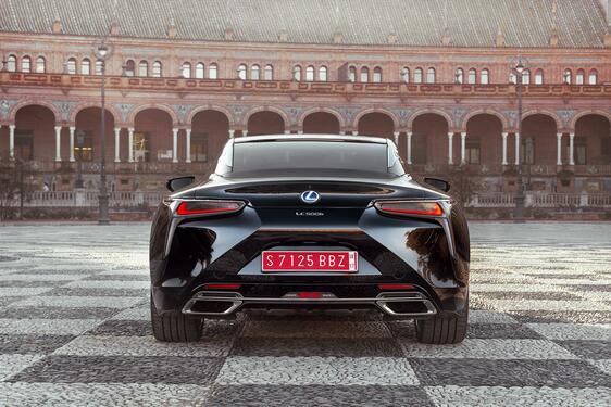 LC 500h 2016