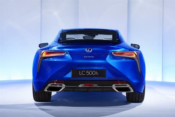 LC 500h 2016