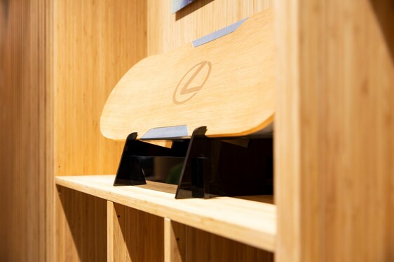 LOUNGE by Lexus