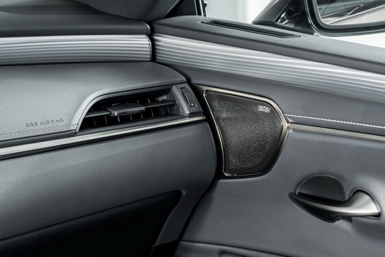 Lexus ES F Sport
