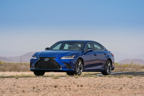 Lexus ES F Sport