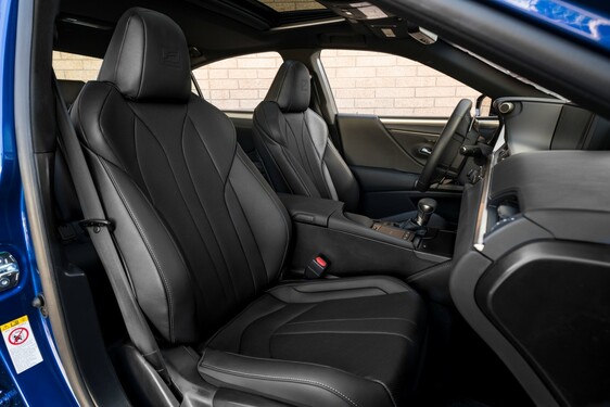 Lexus ES F Sport