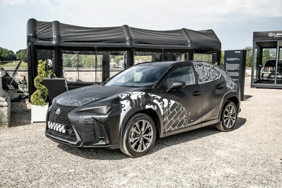 UX ART CAR