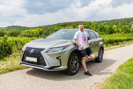 Tomášom Tatar exkluzívne aj o modeli Lexus RX 450h