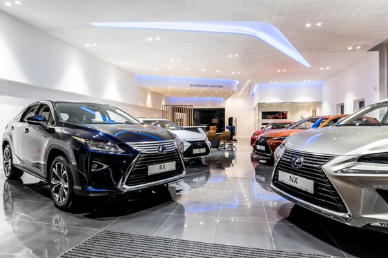 LEXUS ROZŠIRUJE SVOJU PREDAJNÚ SIEŤ OTVORENÍM NOVÉHO SHOWROOMU V ŽILINE 