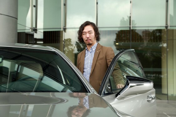 Dizajnér vozidiel Lexus Keitarou Hinoue hovorí o inšpirácii a japonskej láske k automobilom „Ajša“