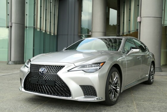 Dizajnér vozidiel Lexus Keitarou Hinoue hovorí o inšpirácii a japonskej láske k automobilom „Ajša“