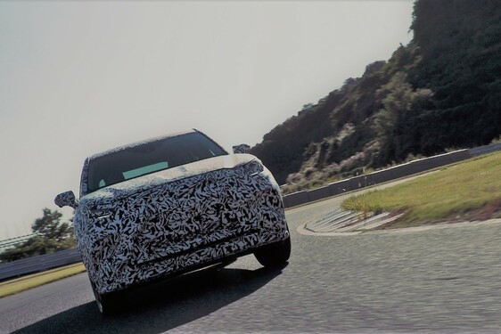  LEXUS PREDSTAVUJE NOVÚ GENERÁCIU TECHNOLÓGIE RIADENIA ELEKTRICKÉHO POHONU DIRECT4