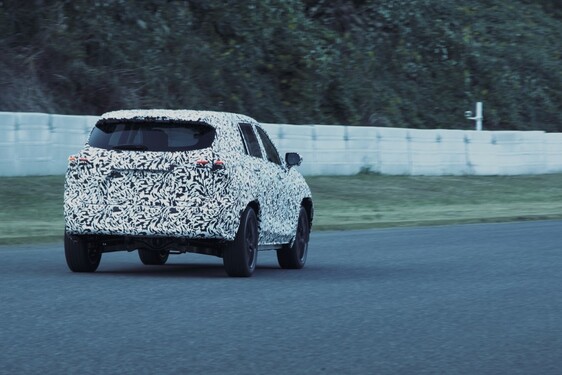  LEXUS PREDSTAVUJE NOVÚ GENERÁCIU TECHNOLÓGIE RIADENIA ELEKTRICKÉHO POHONU DIRECT4