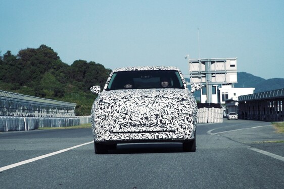  LEXUS PREDSTAVUJE NOVÚ GENERÁCIU TECHNOLÓGIE RIADENIA ELEKTRICKÉHO POHONU DIRECT4