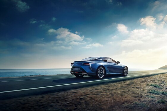 Lexus LC 2017