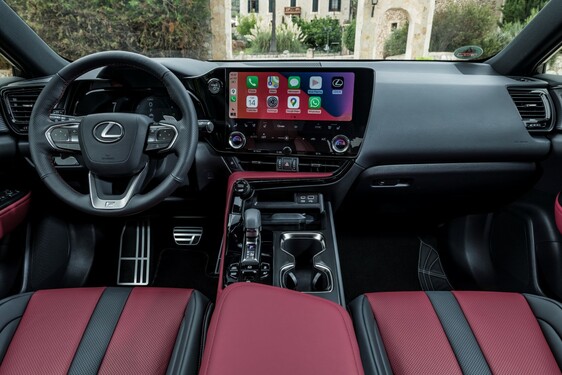 Lexus NX 2022