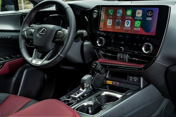 Lexus NX 2022