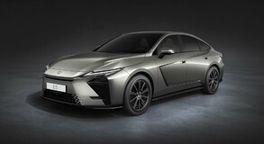 Lexus ES 2025