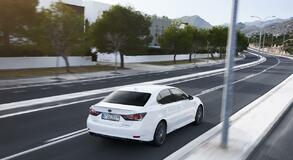 GS 450h 2016
