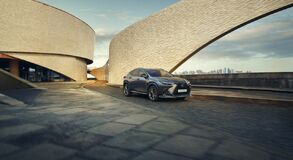 Lexus NX s novými luxusnými palubnými funkciami a najnovšími technológiami