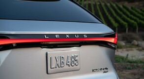 2023 RX 350h 