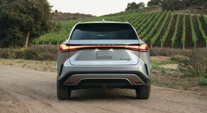 2023 RX 350h 