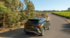 2023 RX 350h 