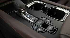 Lexus RX 450 + plug-in hybrid