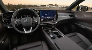 Lexus RX 450 + plug-in hybrid