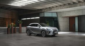 Lexus RX 450 + plug-in hybrid