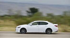 GS 300h 2013