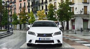 GS 300h 2013