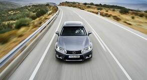 GS 300h 2013