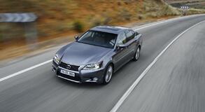 GS 300h 2013