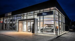 LEXUS ROZŠIRUJE SVOJU PREDAJNÚ SIEŤ OTVORENÍM NOVÉHO SHOWROOMU V ŽILINE 