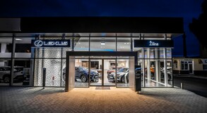 LEXUS ROZŠIRUJE SVOJU PREDAJNÚ SIEŤ OTVORENÍM NOVÉHO SHOWROOMU V ŽILINE 