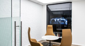 LEXUS ROZŠIRUJE SVOJU PREDAJNÚ SIEŤ OTVORENÍM NOVÉHO SHOWROOMU V ŽILINE 