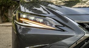 Predaj sedanu Lexus ES prekročil tri milióny kusov